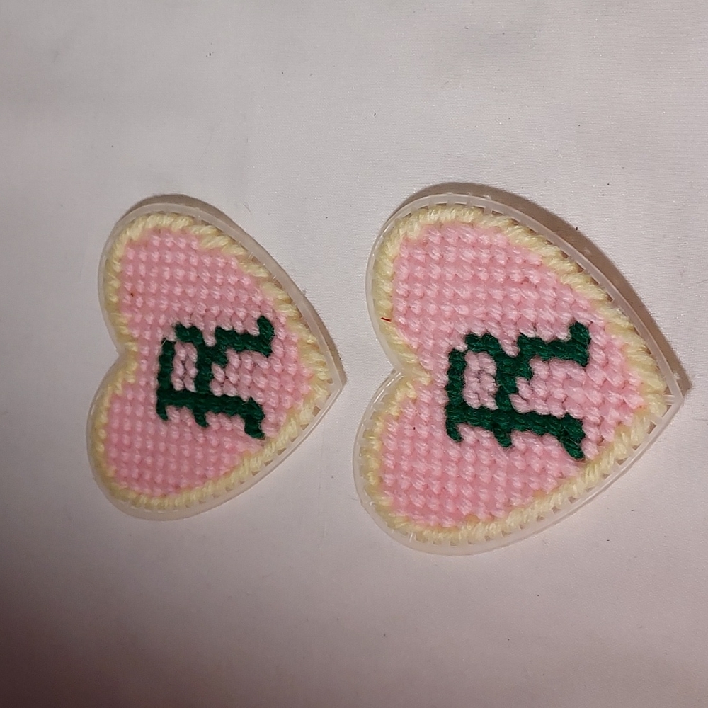 Vintage Hand Made Heart Magnet With A Green R For Ioof Rebekah Lodge Set Of Two